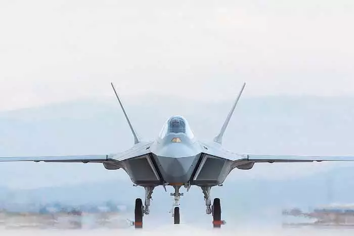 Türkiyənin milli döyüş təyyarəsinin istifadəyə veriləcəyi tarix açıqlanıb