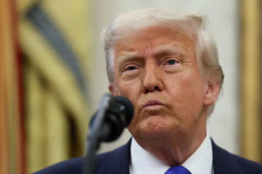 Tramp: “ABŞ İsrailə dünyanın ən ölümcül silahlarını verir”