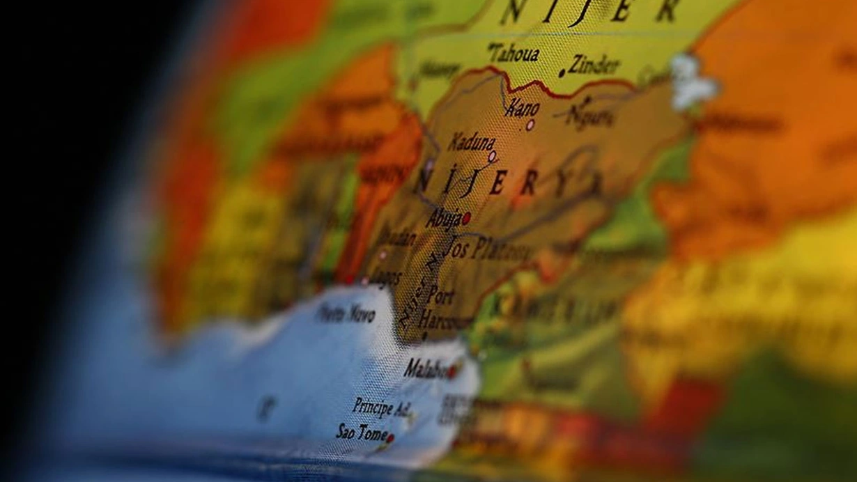 Nigeriya şimal qonşusuna elektrik hasilatını dayandırıb