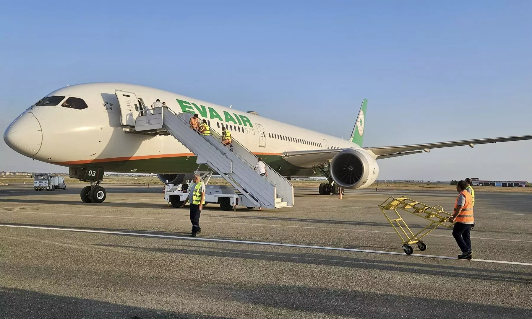 Bakı aeroportunda sərnişin öldü