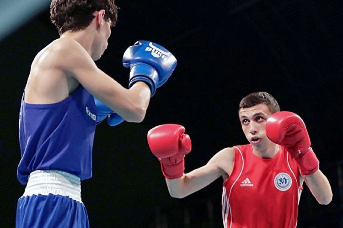 Azərbaycan boksçusu Macarıstanda bürünc medal qazanıb