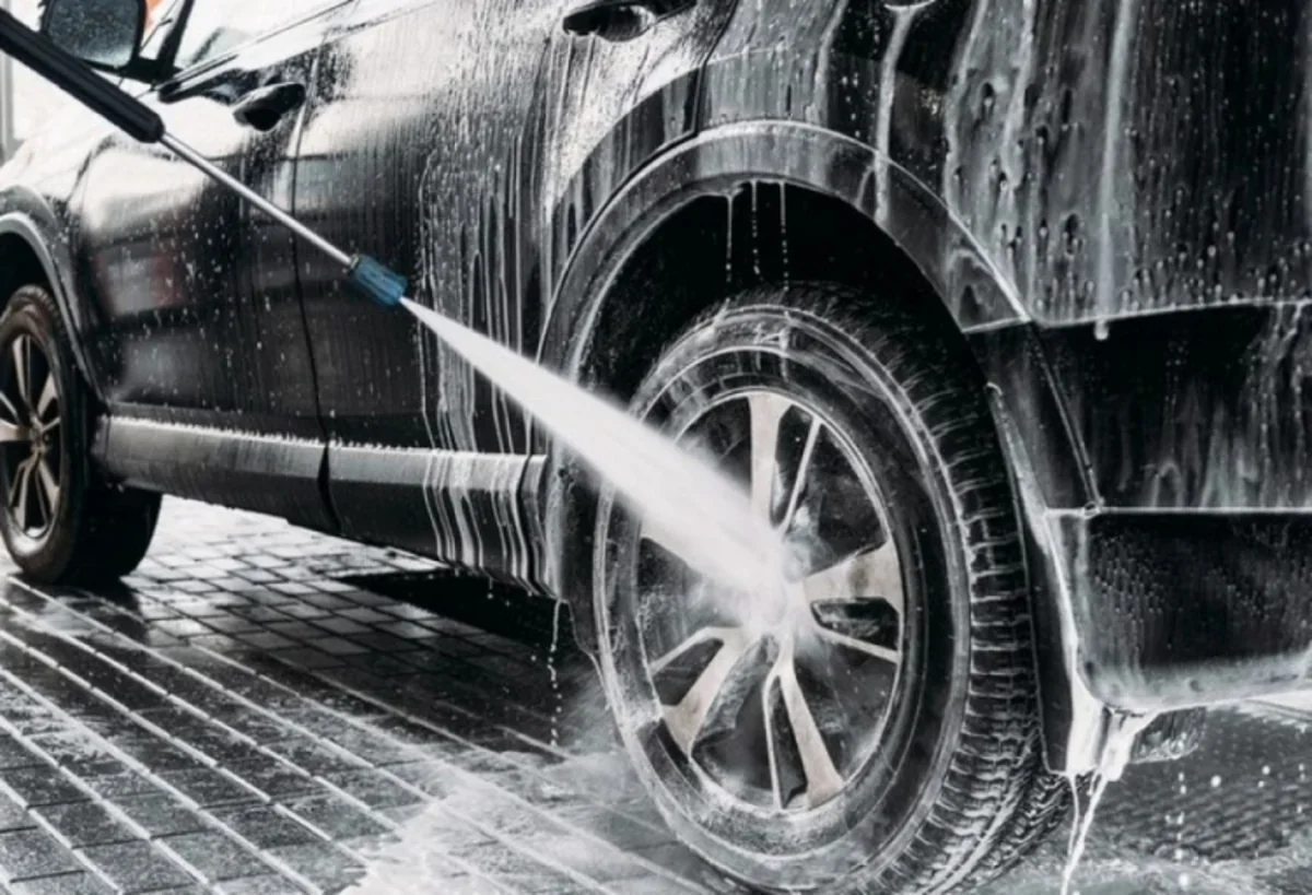 Binəqədidə maşın qaçıran işçi tutuldu