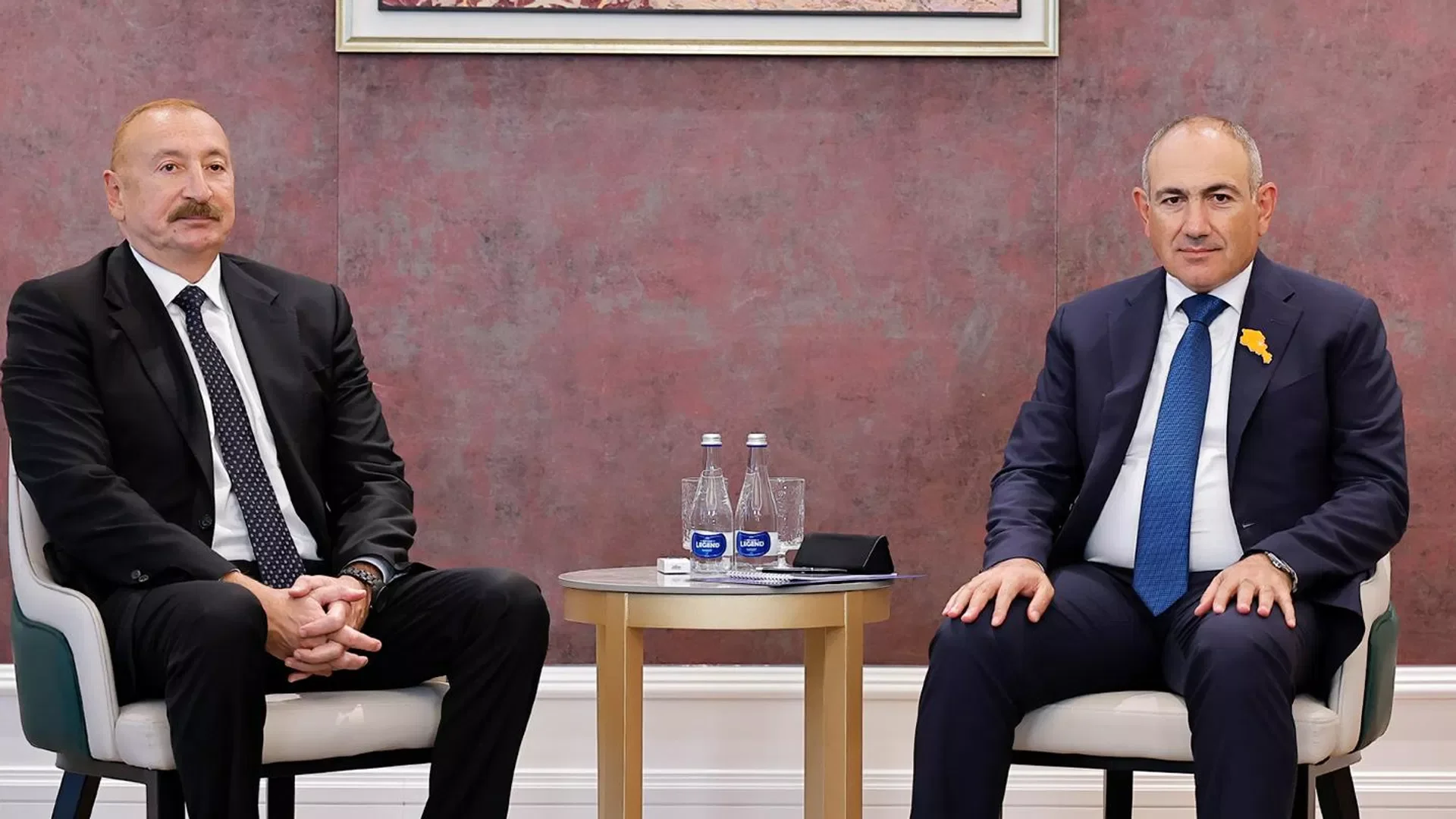 Bişkekdə Əliyev və Paşinyan arasında danışıqların detalları