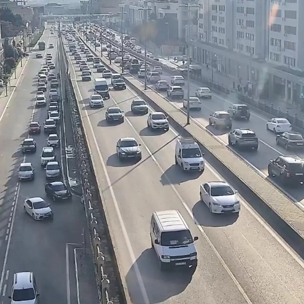 Bu yollarda tıxac var