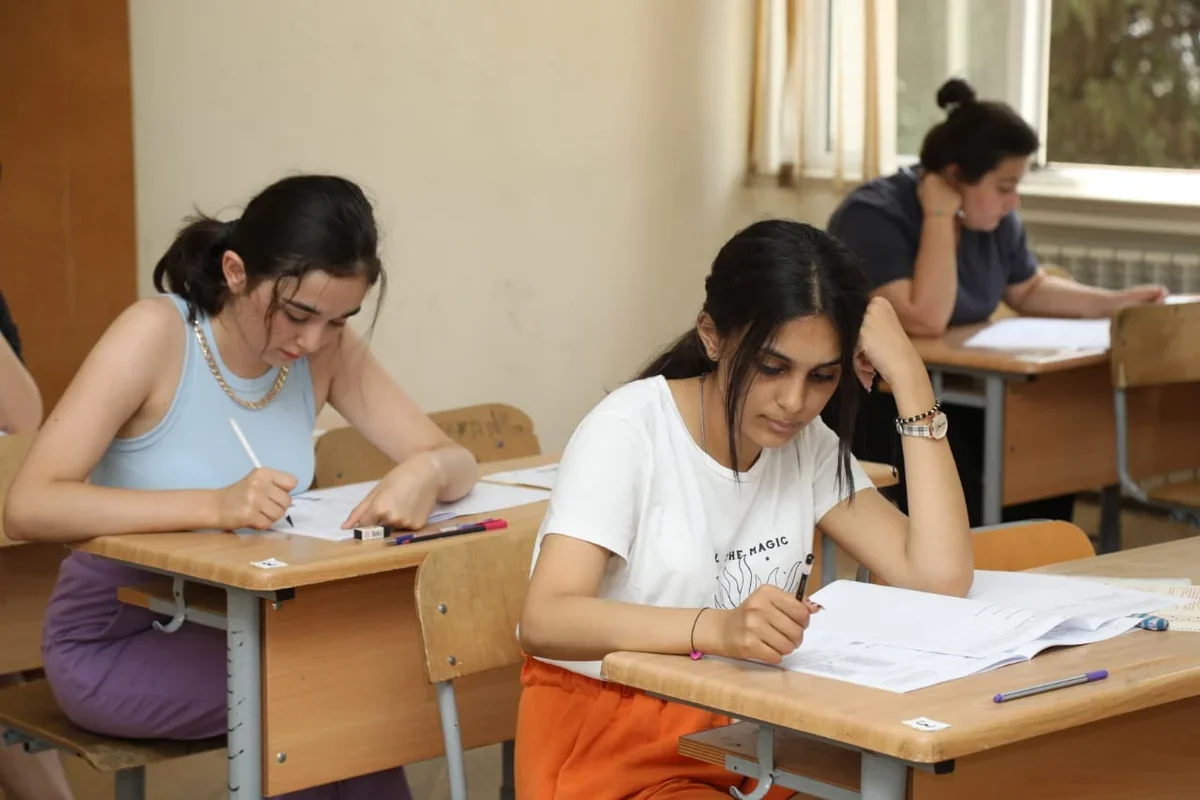 Buraxılış imtahanı nəticələri açıqlandı