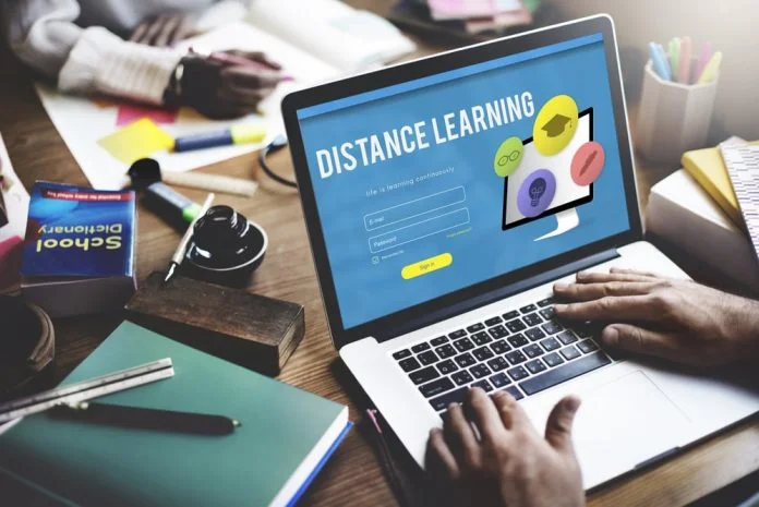 Bütün universitetlər DİSTANT TƏHSİLƏ KEÇDİ