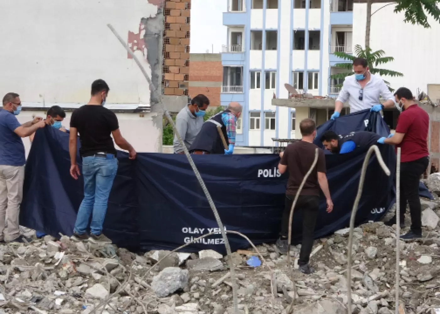 Türkiyədəki zəlzələdə ölən gəncin cəsədi 120 gün sonra tapıldı