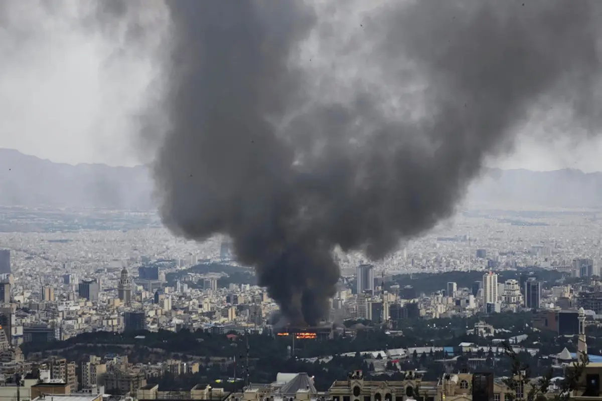 İsrailin Yəzdə zərbəsi nəticəsində azı 10 İran hərbçisi həlak olub