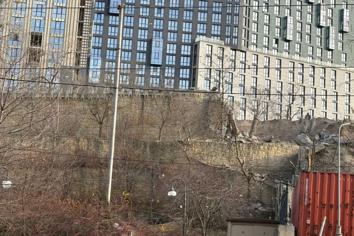 Rumıniya XİN Azərbaycanın Ukraynadakı səfirliyinin raket zərbəsinə məruz qalmasını pisləyib