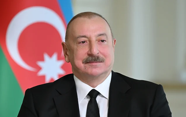 Prezident flippinli həmkarını da təbrik etdi