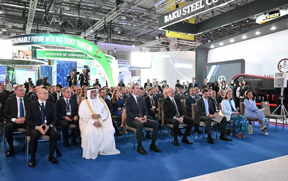 Bakı Enerji Səhnəsinin Mərkəzində