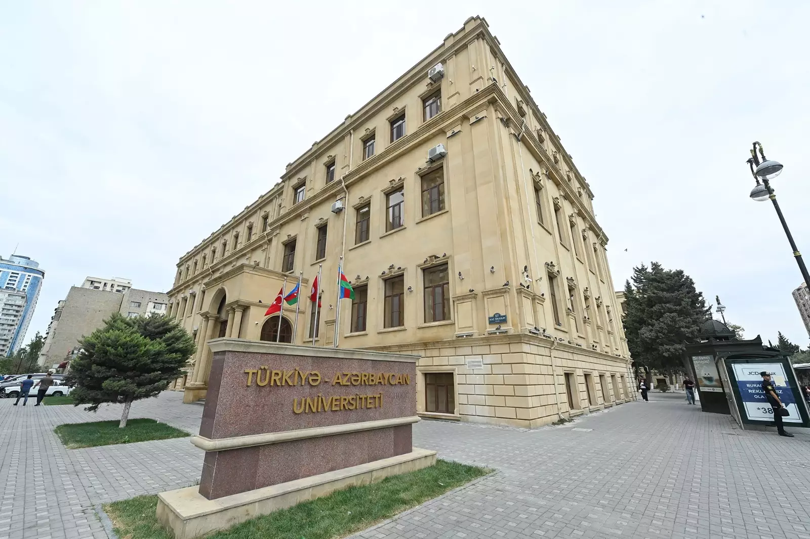 Türkiyə-Azərbaycan Universitetində plan yerləri artırılacaq - RƏSMİ