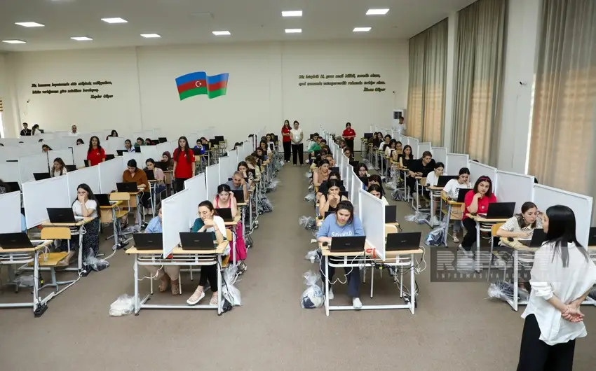 Builki sertifikasiyada riyaziyyat fənni üzrə ən yüksək nəticələri olan rayonların adları məlum olub