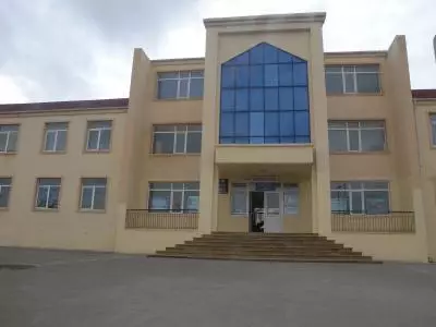 Məktəbin hasarı uçdu, tədris DAYANDIRILDI - VİDEO