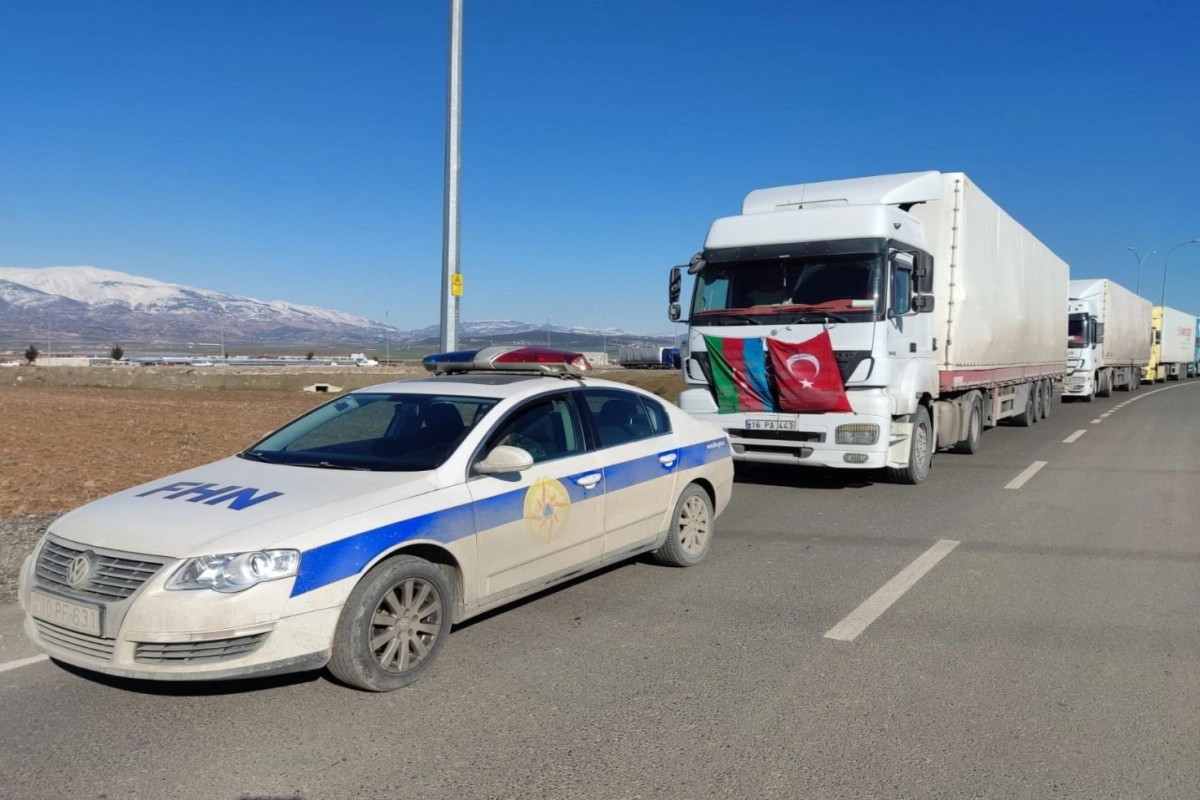 Növbəti humanitar yardım karvanı Türkiyəyə çatıb