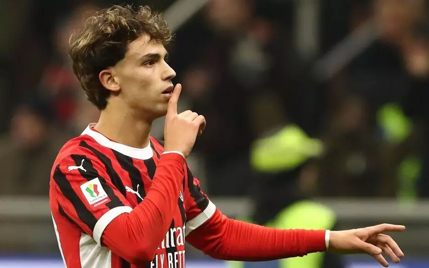 "Benfika" 127 milyon avroya satdığı futbolçunu geri qaytara bilər