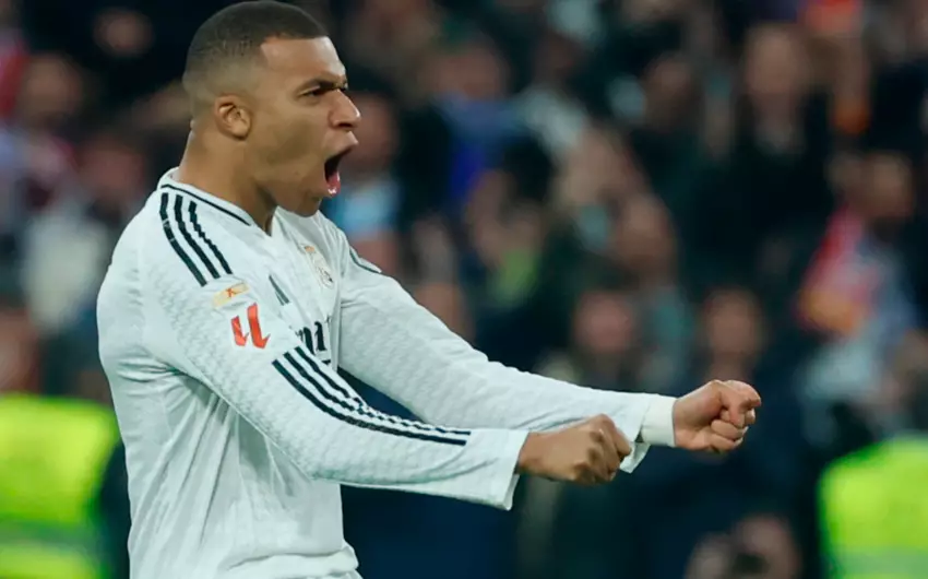 Kilian Mbappe tarixi rekorda imza atıb