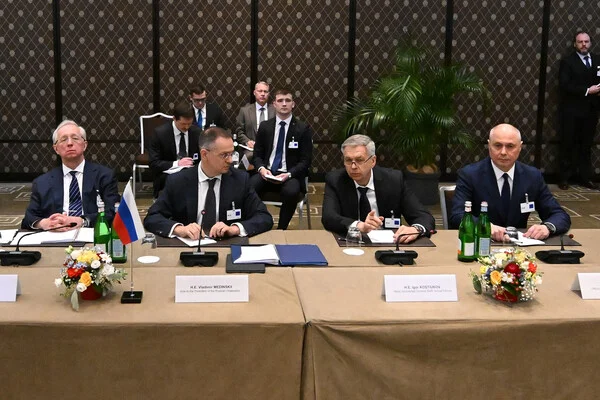 Russia-US Geneva talks focus on Ukraine ceasefire mechanism