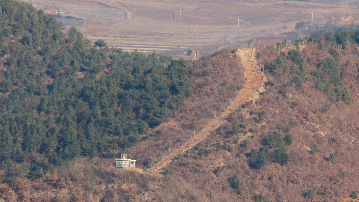 South Korea demands North Korea apology over DMZ mine blast