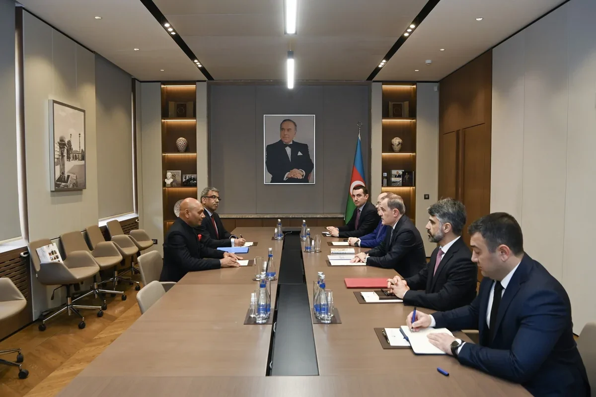 Ceyhun Bayramov Hindistanın yeni səfirini qəbul edib
