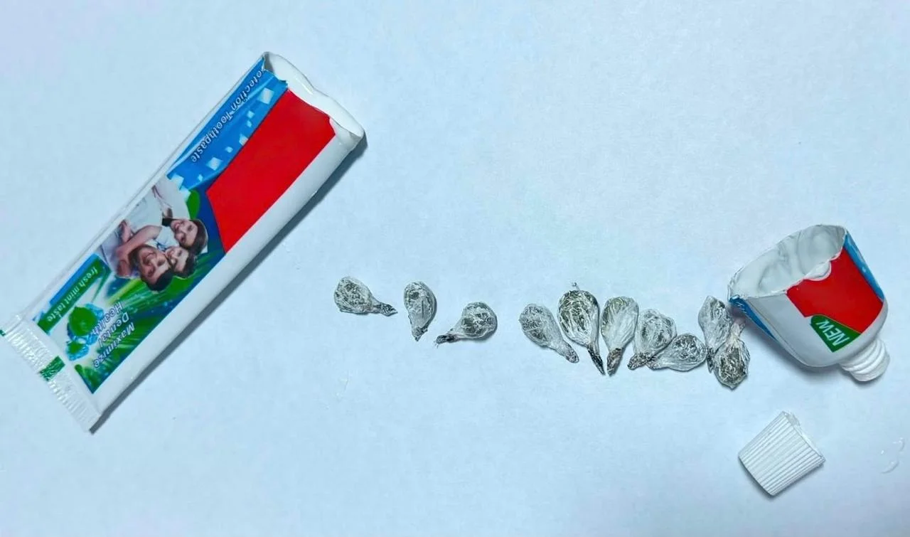 Cəzaçəkmə müəssisəsində narkotik vasitənin keçirilməsinin qarşısı alınıb