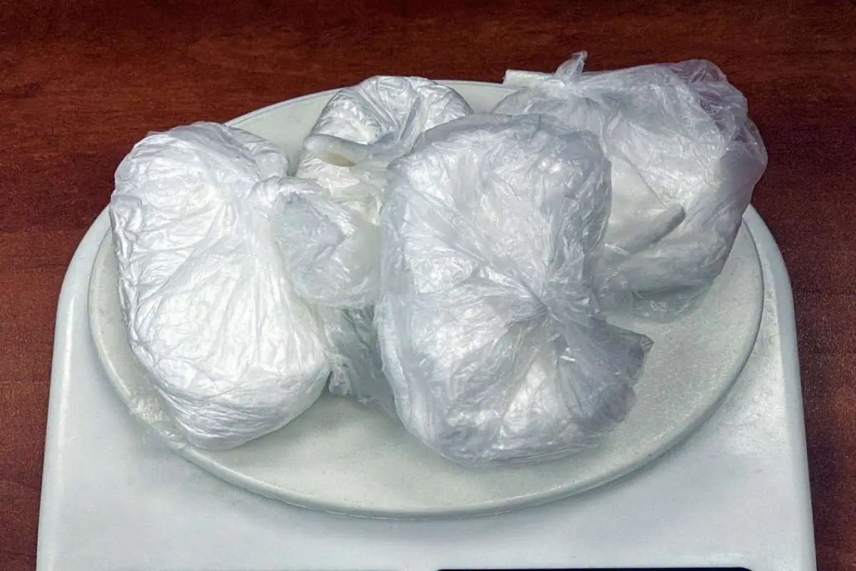 İstanbuldan Bakıya gələn Azərbaycan vətəndaşında 153,5 qram kokain aşkar edilib