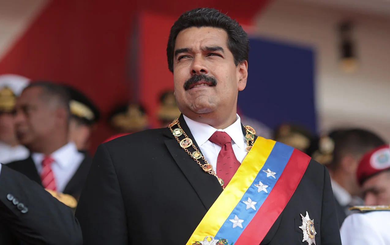 Çin ABŞ-nin Maduroya qarşı addımlarına sərt etiraz etdi