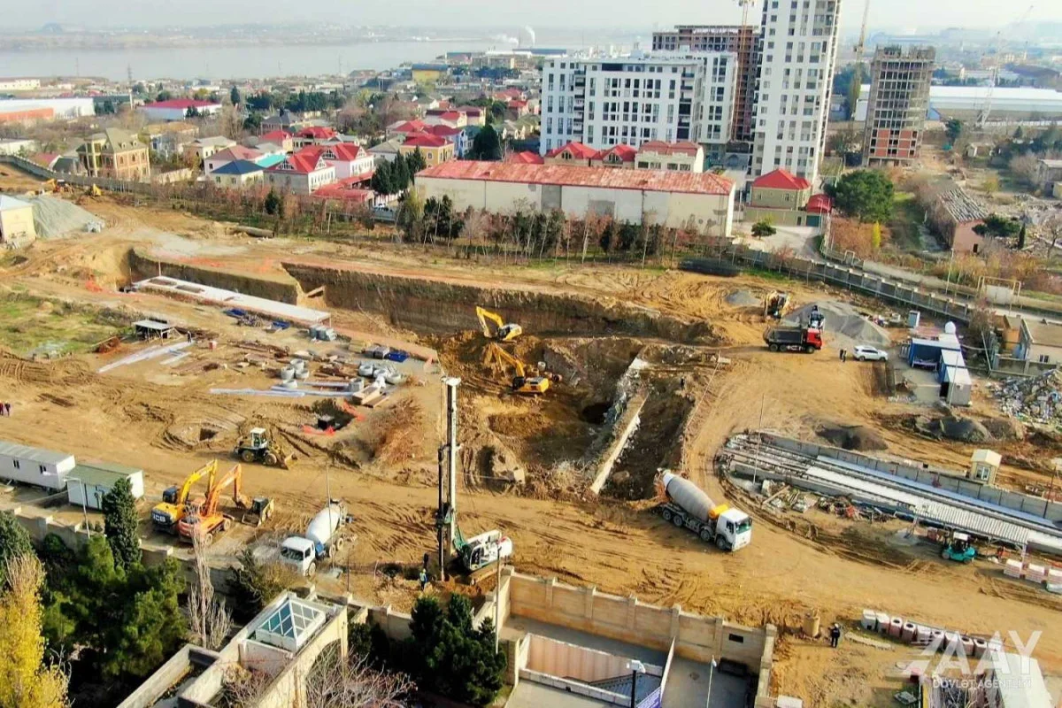 Bakıda yeni avtomobil və piyada tunellərinin tikintisinə başlanılıb