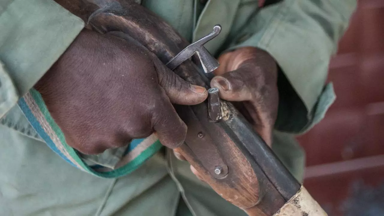 Nigeriyada silahlı dəstə üzvləri tərəfindən girov götürülən 58 mülki şəxs xilas edilib