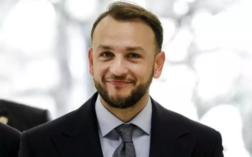 Slovakiyanın daxili işlər naziri siyasi partiyaya başçı seçilib