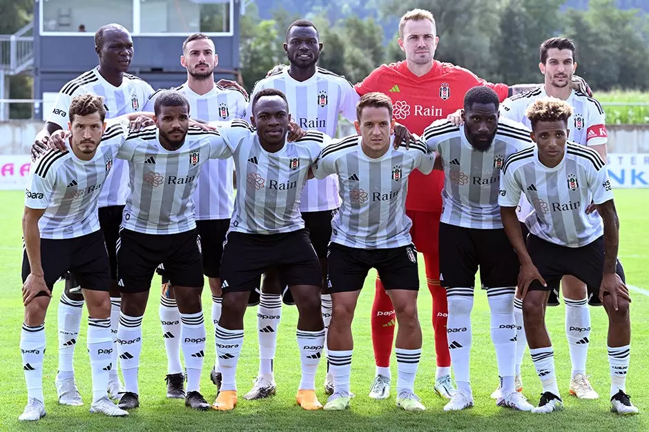 “Beşiktaş” “Neftçi” ilə oyun üçün heyəti açıqlanıb