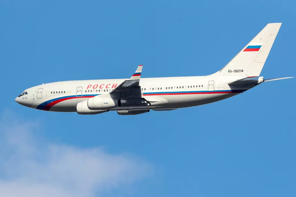 Rusiya Gürcüstana uçuşları bərpa etmək istəyir