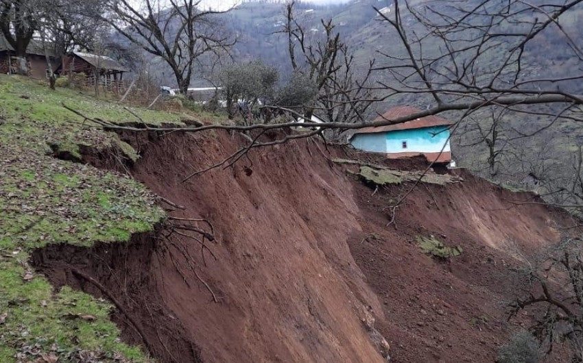 Braziliyada sel və torpaq sürüşməsi 54 can aldı