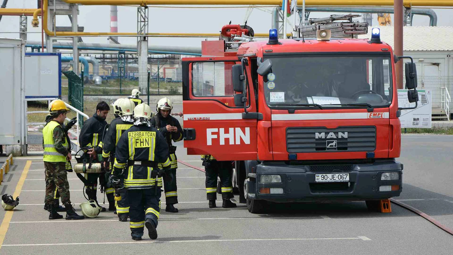 FHN: Ötən sutka 79 yanğına çıxış olub, 5 nəfər xilas edilib