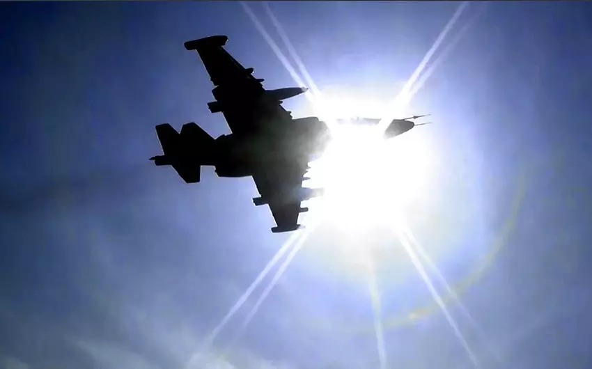 Hərbi Hava Qüvvələrimiz döyüş təyyarələri ilə uçuşlar keçirib
