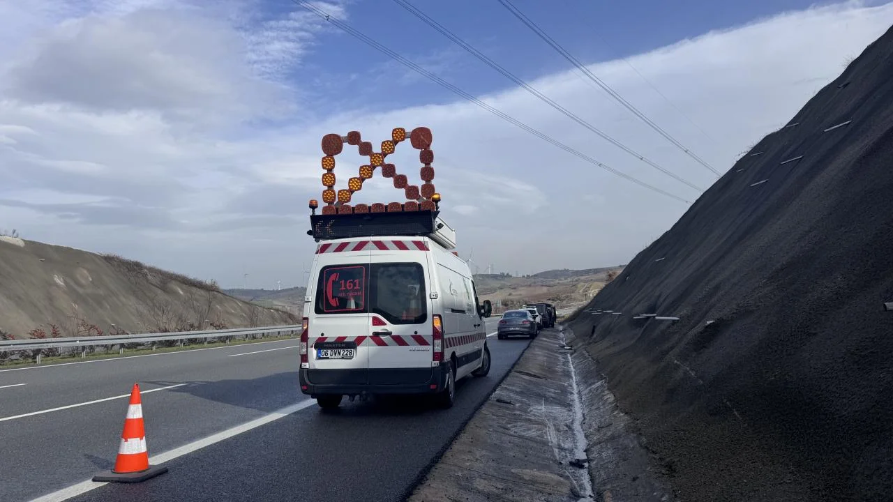 Zirehli maşın qəzaya uğradı: Külli miqdarda qızıl yoxa çıxıb