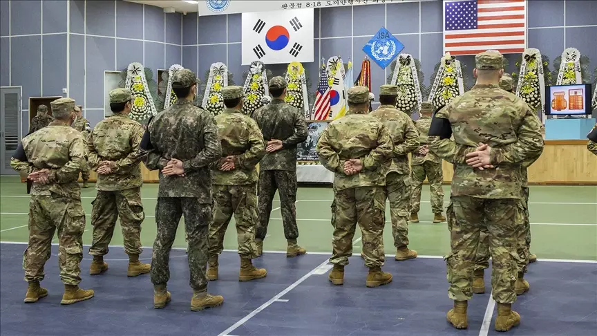 ABŞ Cənubi Koreyadan minlərlə hərbçisini çıxarmağı planlaşdırır