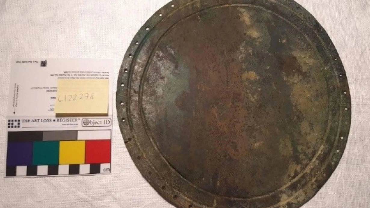 İsveçrə 37 ədəd tarixi əsəri Türkiyəyə qaytarır