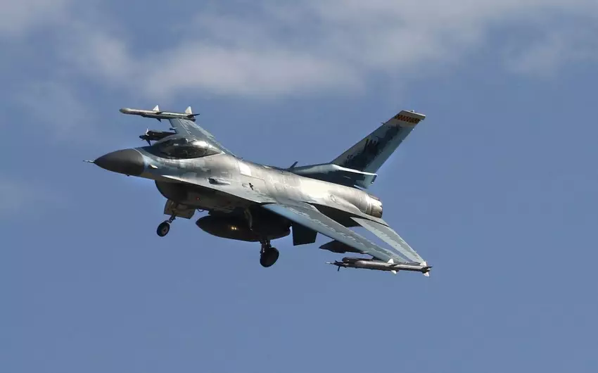 Danimarka “F-16”ların Ukraynaya göndərilməsini bir neçə aylığa təxirə salıb