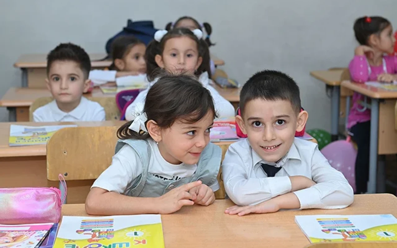Məktəbəhazırlıq qruplarına qeydiyyat başlanır