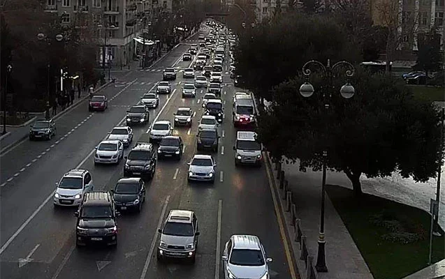 Baku Traffic Update: Major Congestion Reported on Key Roads