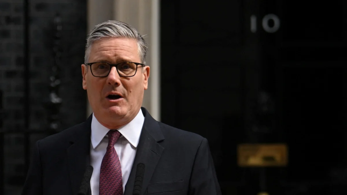 “Daha güclü Britaniya təhvil verirəm” - Starmer rəsmi istefasını açıqladı