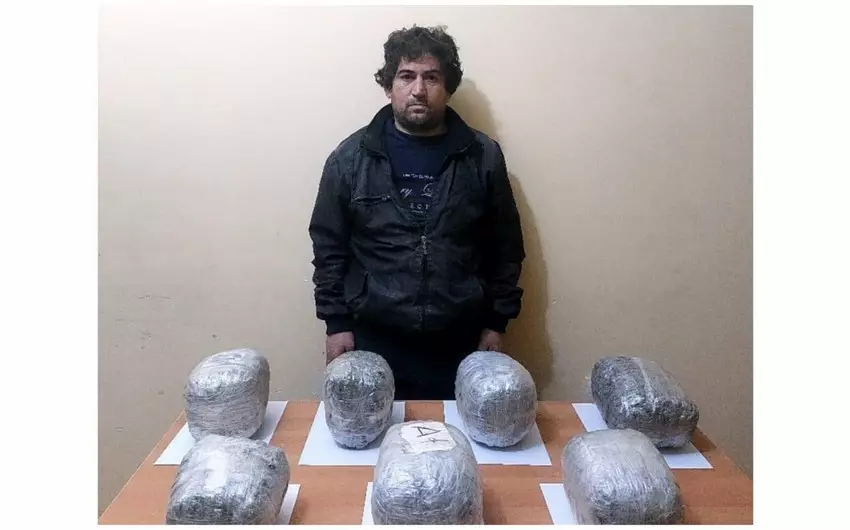 Azərbaycana narkotik keçirməyə cəhd edən İran vətəndaşı saxlanılıb