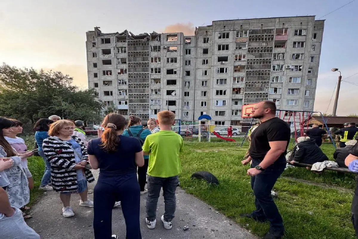 Ukraynaya gecə hücumları nəticəsində paytaxtda 4 nəfər ölüb, qərb şəhərləri də zərbə altındadır