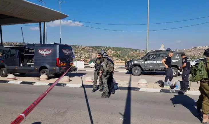 Qüds yaxınlığında silahlı hücum nəticəsində 5 nəfər ölüb - YENİLƏNİB - 2