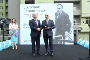 Prezident İlham Əliyevin tapşırığı ilə dənizçilər üçün tikilən yaşayış kompleksi təhvil verilib