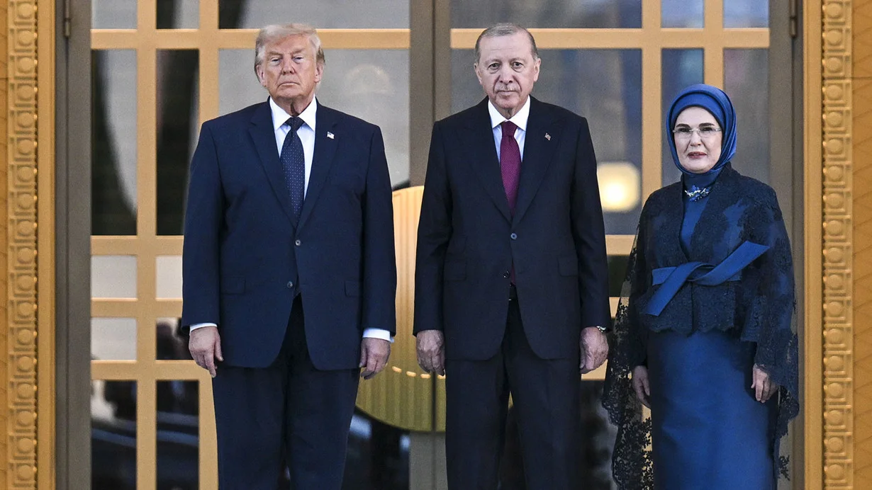 Dünya mediası Ankara zirvəsini müzakirə edirr: Tramp-Ərdoğan görüşü diqqət çəkdi