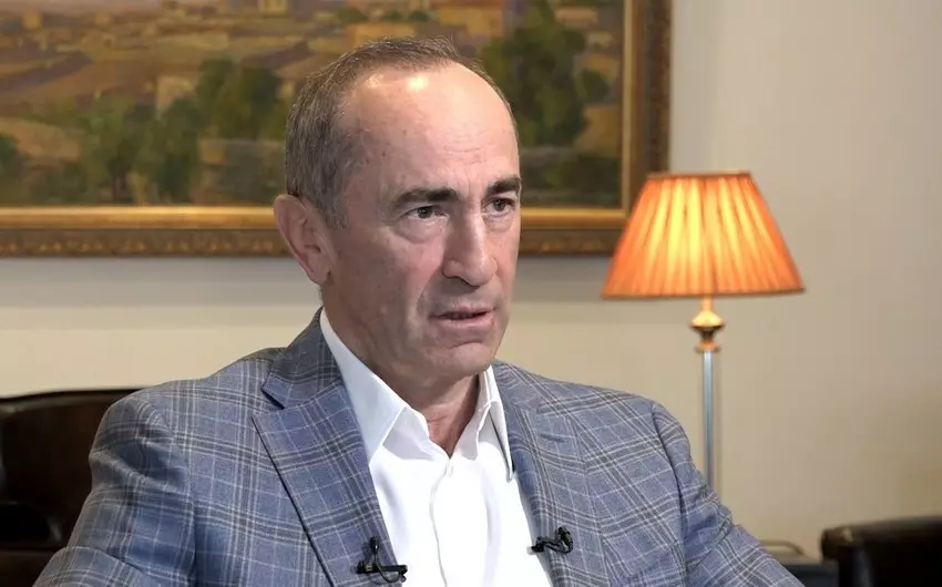 Polis Robert Koçaryanı saxlayıb