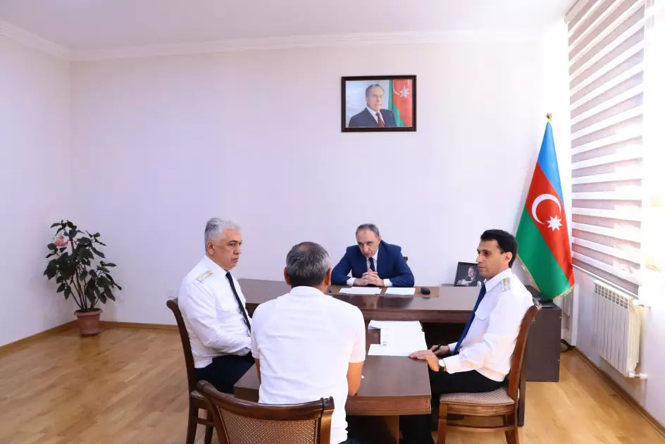 Baş prokuror vətəndaşları dinlədi, tapşırıqlar verdi - FOTO
