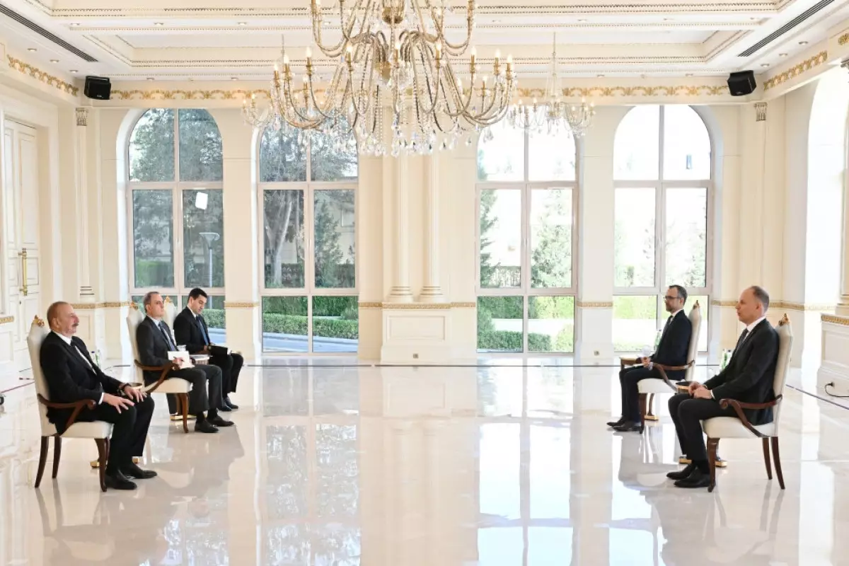 Azərbaycan Prezidenti İsveçrənin yeni səfirinin etimadnaməsini qəbul edib - YENİLƏNİB